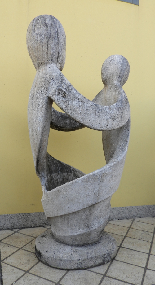 Statua in pietra di Nanto moderna